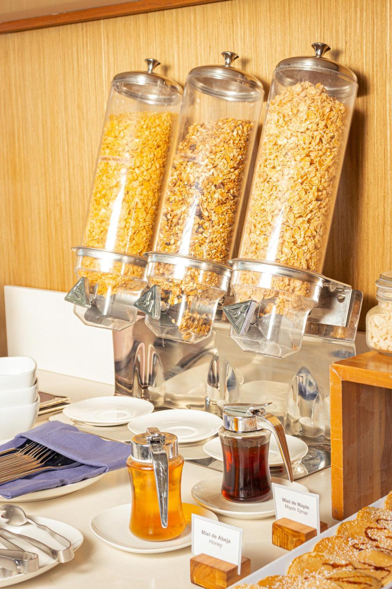 Ac Hotel By Marriott Santa Marta מראה חיצוני תמונה